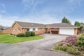 10, Furlong Green, Trull, Taunton TA3 7JP