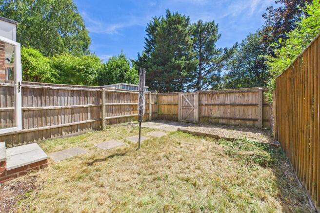 Redhoave Road, Poole, Dorset, BH17 photo 4