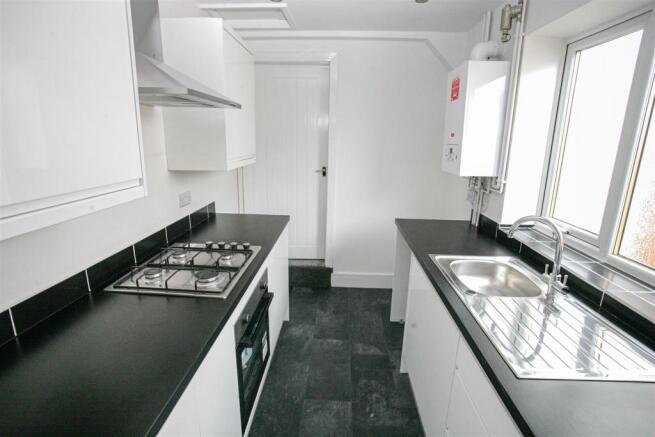 NEW FITTED KITCHEN