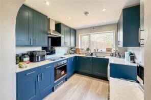 20, Ranleigh Walk, Harpenden AL5 1SR