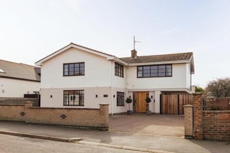 Elegant Coastal Home in Lighthouse End of Hunstanton