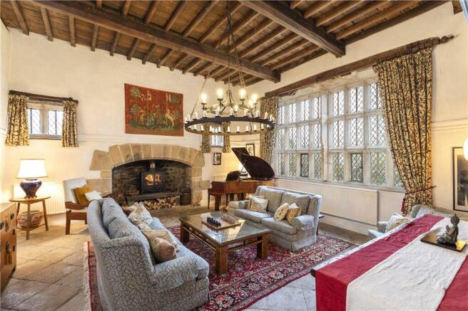 7 bed Detached for sale Image 5