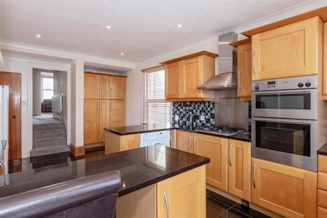 Hove Park Villas_15.jpg