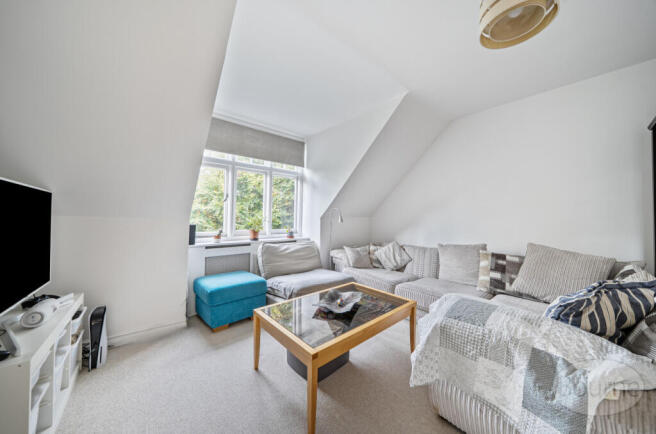 4757518a-d789-4c6...