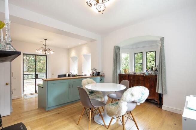 4 Dining Room