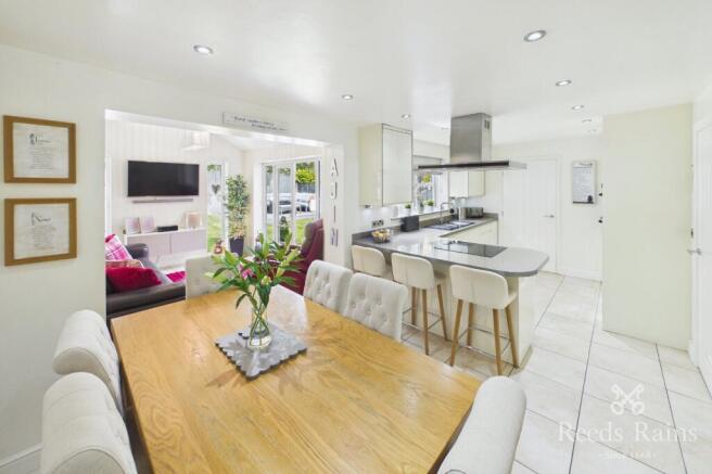 Dining Kitchen