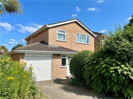 26, Alfonso Close, Aldershot GU12 4HJ