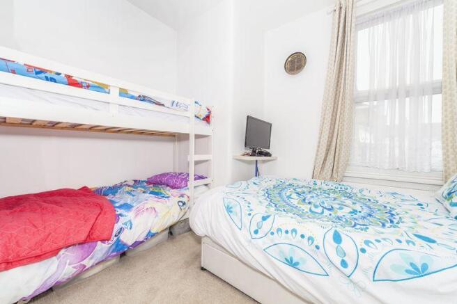 Bedroom 2 diff