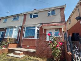 114, Garden Suburbs, Trimsaran, Kidwelly SA17 4AE