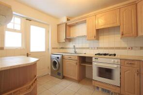 65, Avondale Gardens, Hounslow TW4 5EU