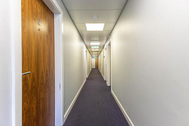 1 bed Flat for sale Image 11