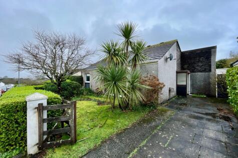 2 Longfield, Falmouth, Cornwall TR11 4SJ