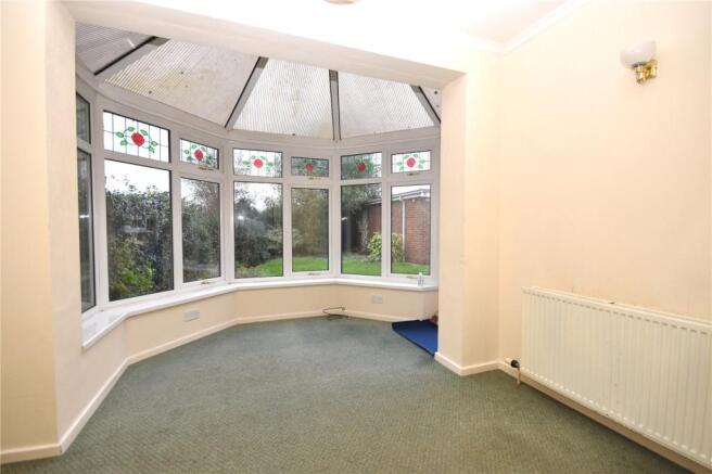 Garden/ Dining Room
