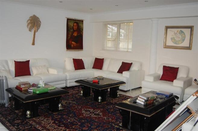 Family Room: