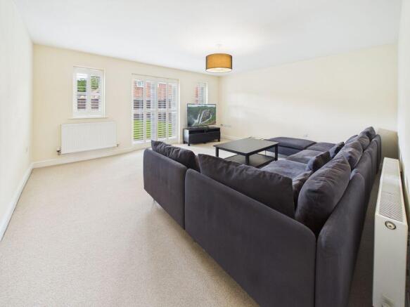 Viscount Drive, Middleton, Manchester, M24 photo 4