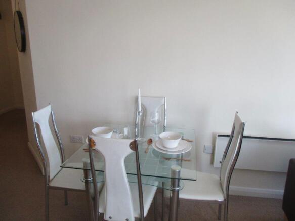 Apartment to rent Image 4