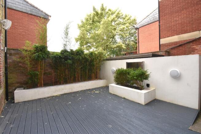 1 bed Apartment to rent Image 7