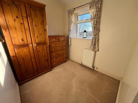 2 bed Cottage for sale Image 8
