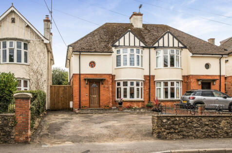 Ilminster, Somerset, TA19