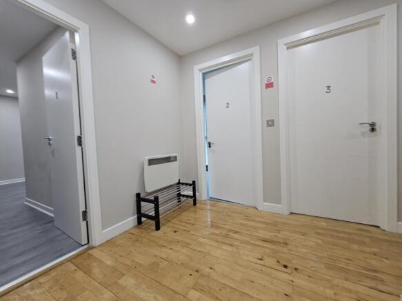 3 bed Ground Flat to rent Image 5