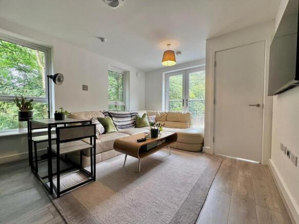 2 bed Semi-Detached for sale Image 6