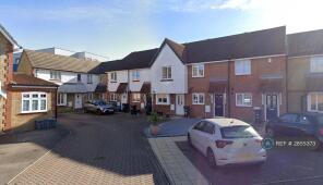 1, Heathfield Park Drive, Chadwell Heath, Romford RM6 4FB