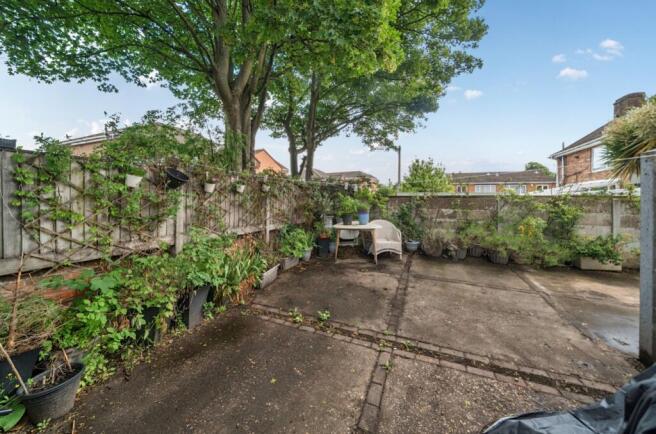 Church Avenue, Daybrook, Nottingham, Nottinghamshire, NG5 photo 4