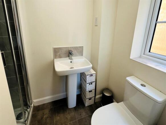 3 bed Semi-Detached for sale Image 11