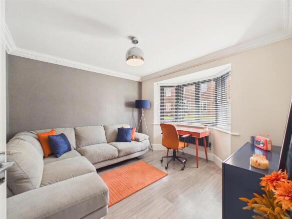 DINING ROOM/HOME OFFICE