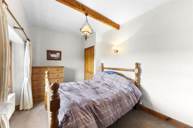 2 bed Semi-Detached for sale Image 9