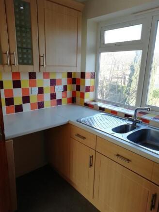 Kitchen 1.jpg