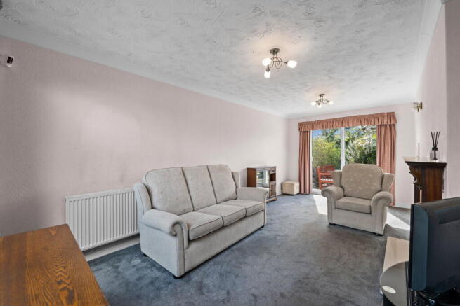 2 bed Semi-Detached for sale Image 12
