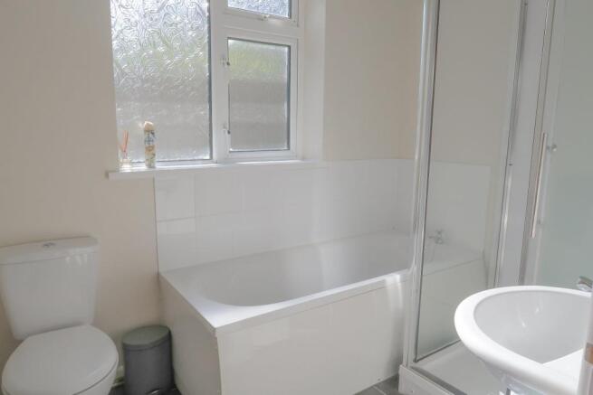 Bathroom aspect 1