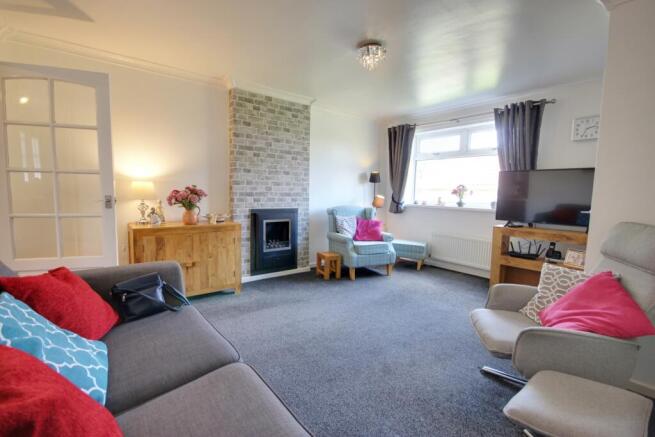 3 bed Semi-Detached for sale Image 9