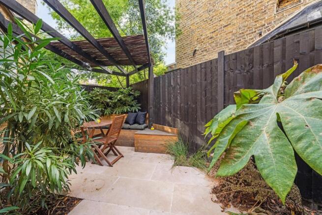 Garden (2).JPG