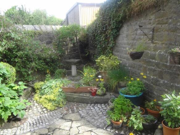 Photo 18