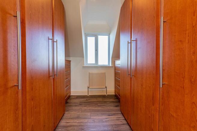 DRESSING ROOM: