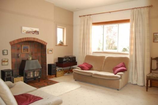 Sitting/Family Room