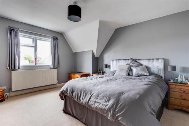 Bedroom1.jpg