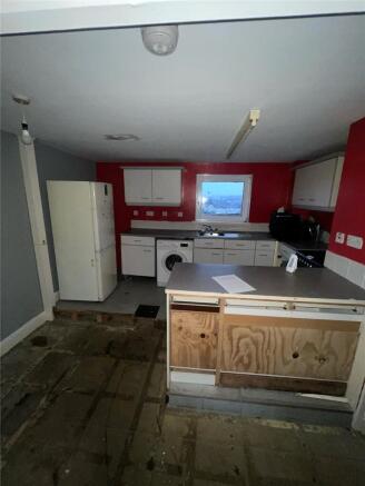 Calder Glen Courts, Mull, Airdrie, North Lanarkshire, ML6 photo 4