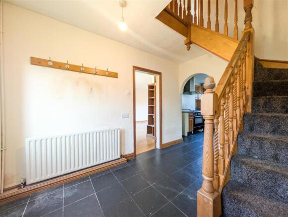 3 bed Terraced for sale Image 8