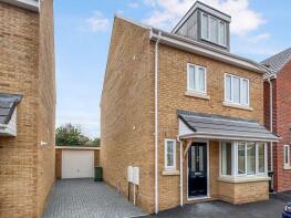 16, Celandine Close, Weymouth DT4 7RL