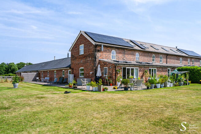 Waves Barn40