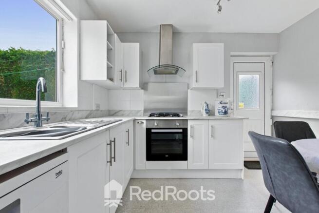 2 bed Bungalow for sale Image 4