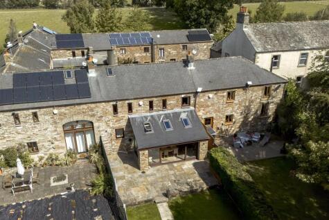 Causa Court, Rosley, Wigton
