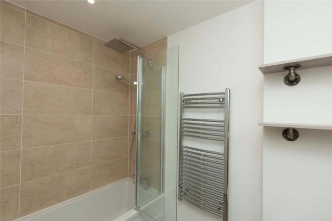 Fullbrook Drive, Basingstoke, RG21 photo 4