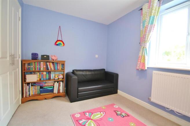 bedroom 4 ...JPG