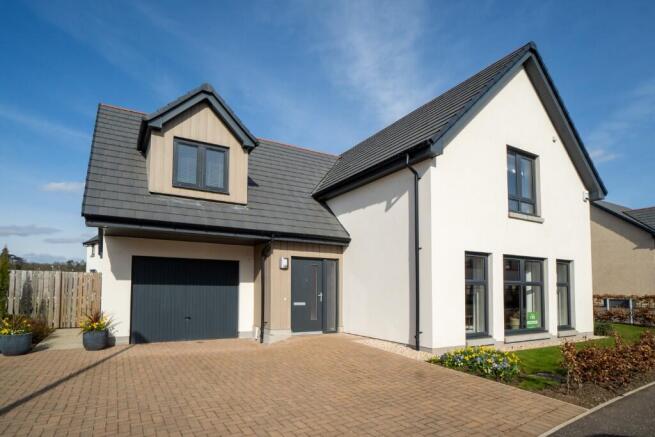 Culbin exterior