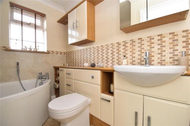 Ground Floor Bath