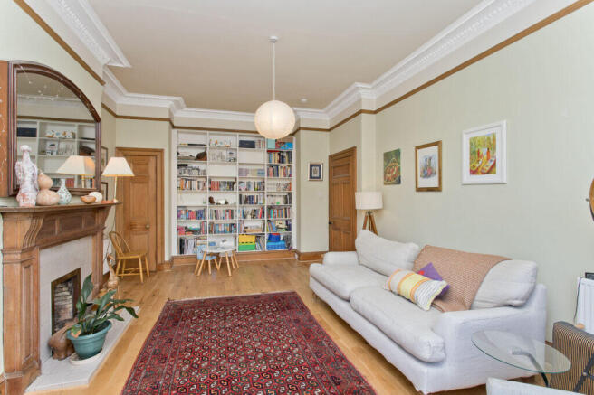 11 Kingsburgh Road, Murrayfield, Edinburgh, EH12 6DZ photo 4